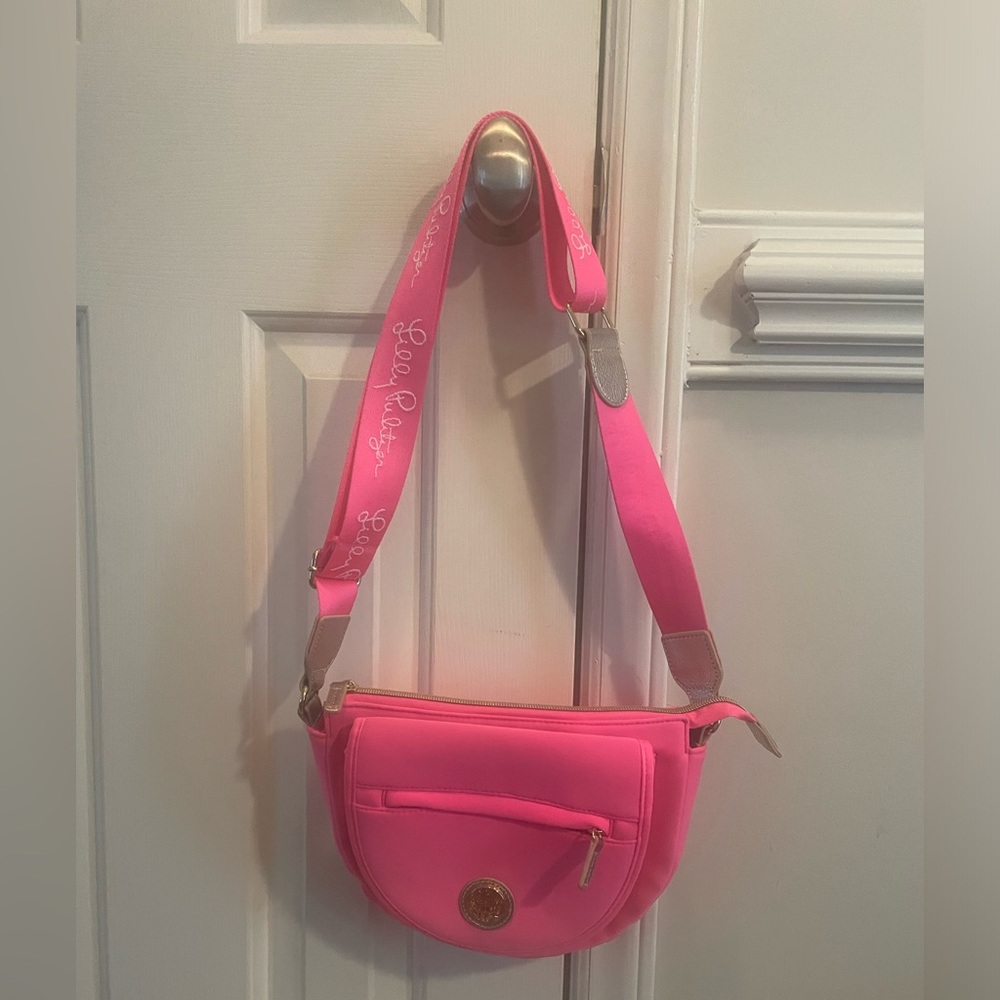 Lilly Pulitzer Giavanna Neoprene Crossbody Bag / Purse in Aura Pink NWOT